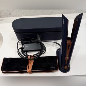 Dyson Corrale Straightener in Prussian Blue & Copper